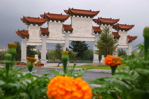 购买福地公墓常识（万松人文纪念园）